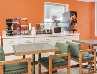 Americas Best Value Inn Wendover Restoran foto