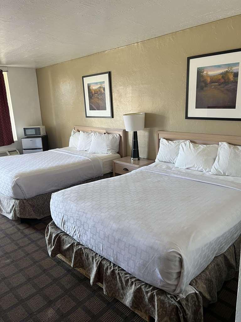 Americas Best Value Inn Wendover Ruang foto